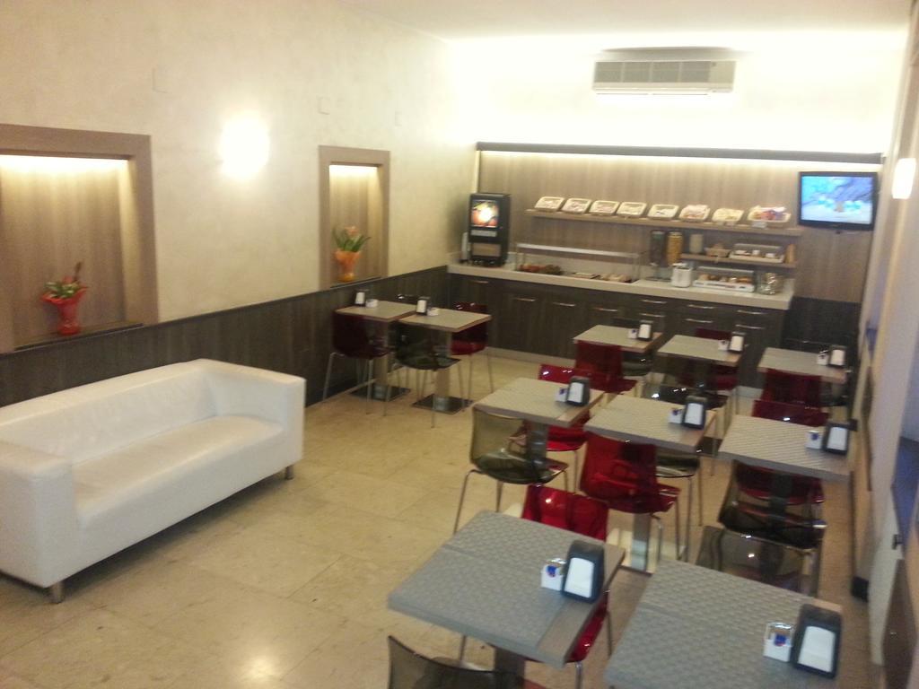 Hotel Garden Mediolan Zewnętrze zdjęcie