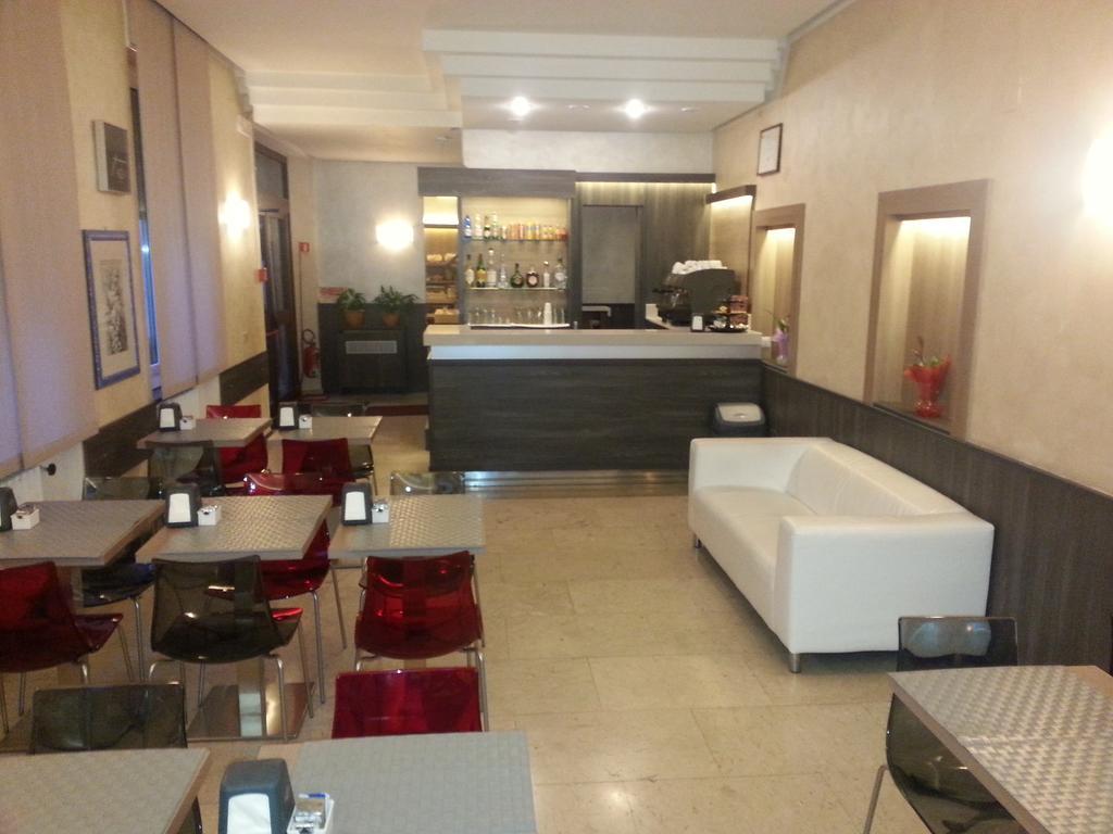 Hotel Garden Mediolan Zewnętrze zdjęcie