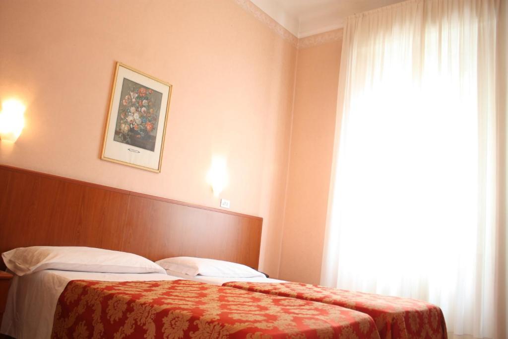 Hotel Garden Mediolan Zewnętrze zdjęcie