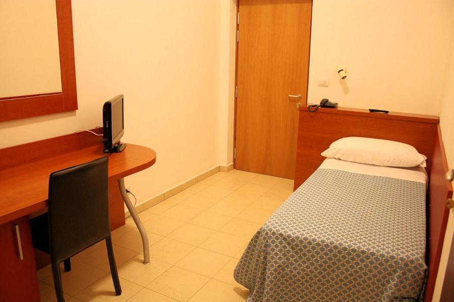 Hotel Garden Mediolan Pokój zdjęcie