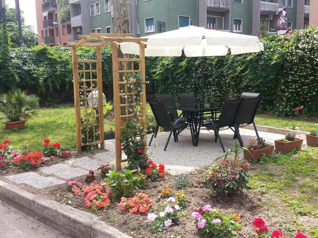 Hotel Garden Mediolan Zewnętrze zdjęcie